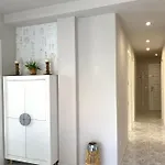Appartamento Acogedor Con Terraza Y Jardin Dénia