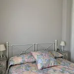 Acogedor Con Terraza Y Jardin Denia