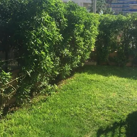 Acogedor Con Terraza Y Jardin Apartment Denia