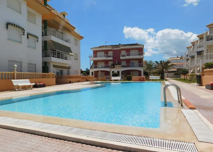 Acogedor Con Terraza Y Jardin Apartment *