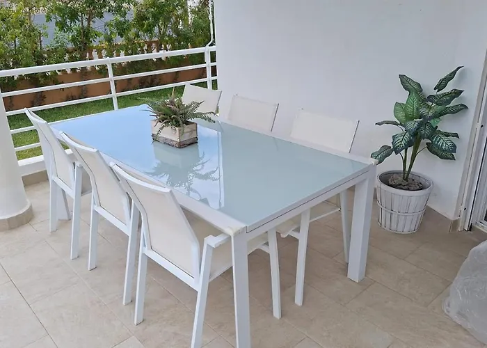 Apartment Acogedor Con Terraza Y Jardin *