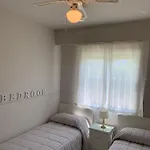 Apartman Acogedor Con Terraza Y Jardin *
